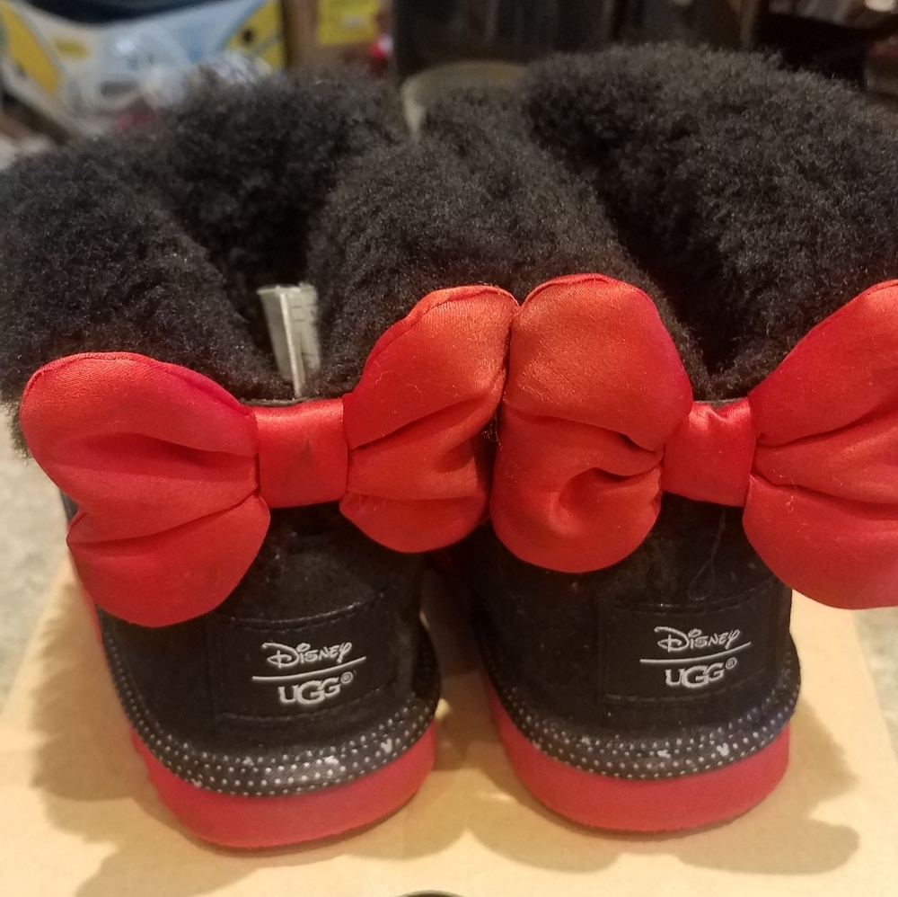 DISNEY UGGS!